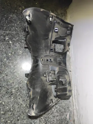 Asiento y cofre Honda PCX