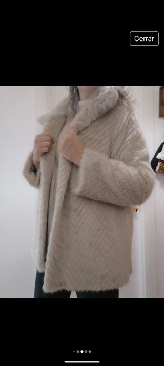 Abrigo beige elegante