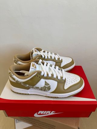 Zapatillas Nike Dunk Low Doradas Mujer