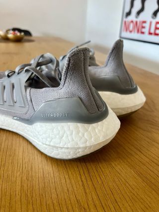 Adidas Ultraboost 22 - Eu 36 2/3