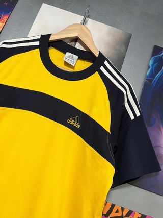Camiseta Adidas Vintage Amarilla - Talla XL Niño