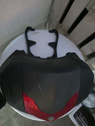 Maleta para moto Yamaha 2 cascos