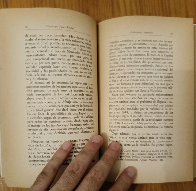 Libro antiguo ambiciones españolas 1953