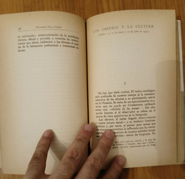 Libro antiguo ambiciones españolas 1953