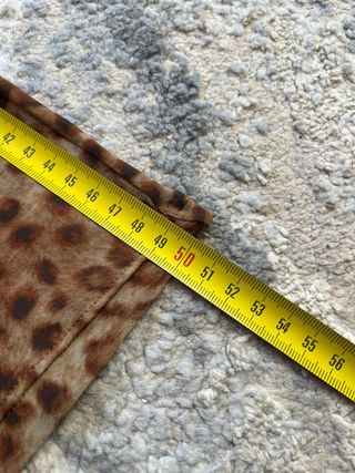 Blusa transparente con estampado de leopardo vintage