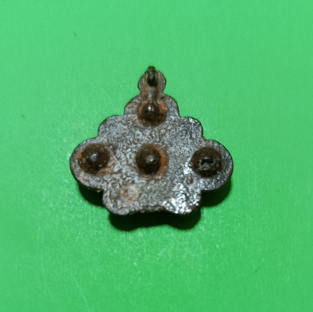 Adorno medieval con cristales