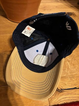 Cappello Newcastle United Jets