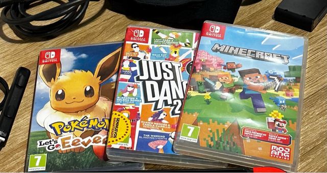 Nintendo Switch con juegos y accesorios