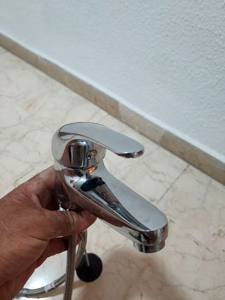 Grifo monomando d lavabo en muy buen estado 