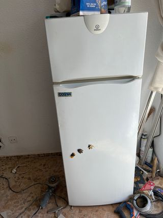 Nevera Indesit