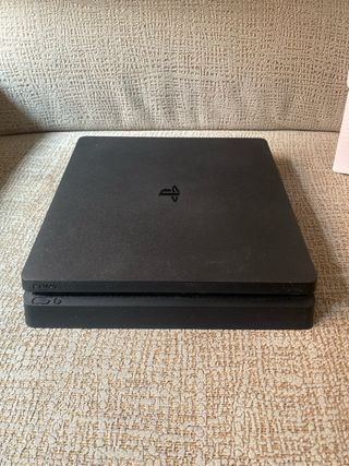 PS4 (PlayStation 4) 1TB Negra + Mandos