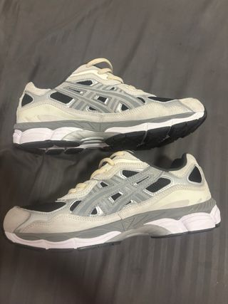 Scarpe Asics Grigio/Argento