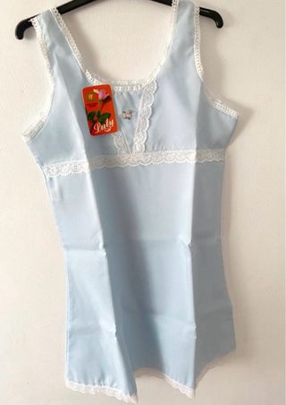 Camisón infantil vintage azul con encaje