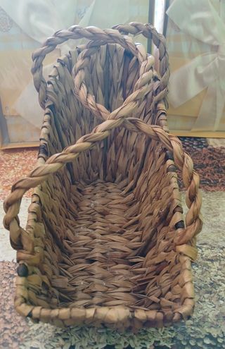 Portabottiglie in vimini intrecciato