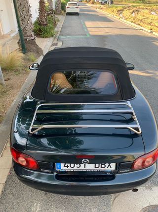 Coche descapotable Mazda,MX5.