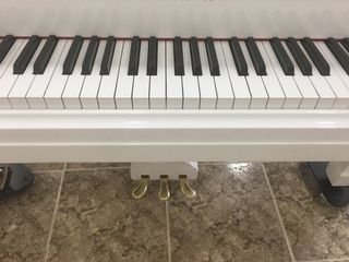Piano BLANCO Yamaha de cola G3 GARANTIA Y TRANSPOR
