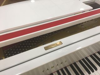 Piano BLANCO Yamaha de cola G3 GARANTIA Y TRANSPOR