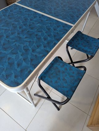 Mesa con 4 Taburetes Decathlon