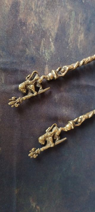 vintage dorate in metallo