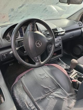 Despiece Mercedes-Benz Clase A (W169)