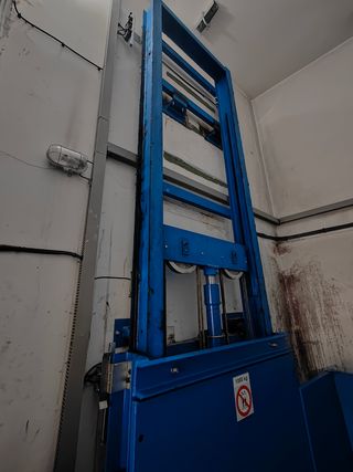 Montacargas industrial