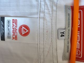Kimono Jiu Jitsu Gracie Barra Blanco Talla Y4
