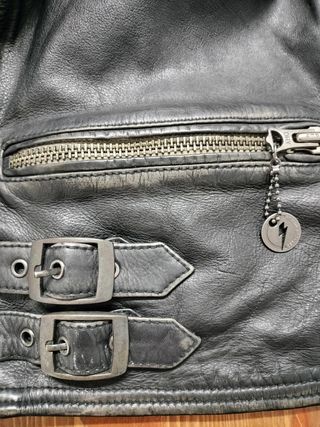 Chaqueta de cuero para moto