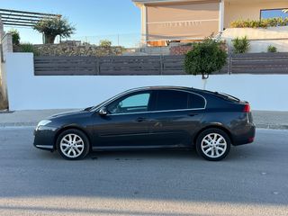 Renault Laguna 2009