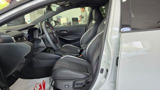 Toyota Corolla 2.0 180H GR-SPORT E-CVT