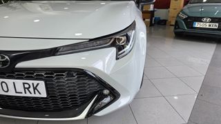 Toyota Corolla 2.0 180H GR-SPORT E-CVT