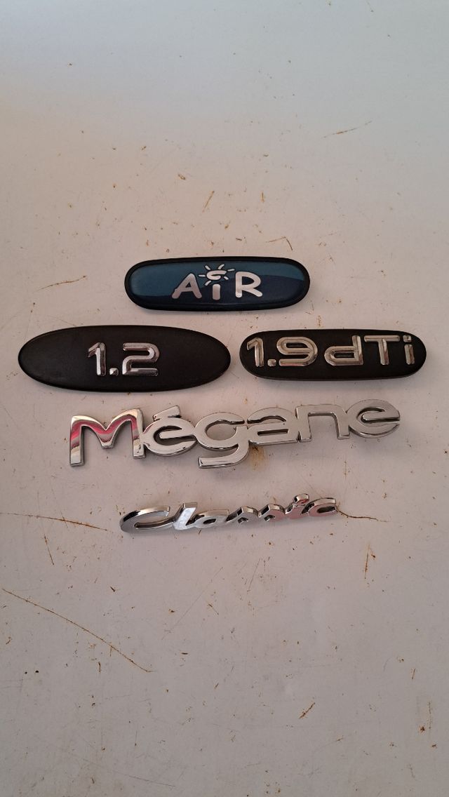 Emblemas Renault Megane 1.2 1.9 dTi Classic