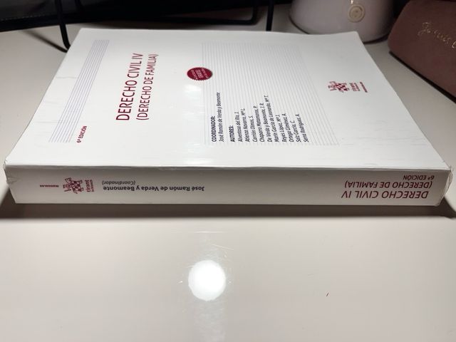 Libro de Derecho Civil de Familia.