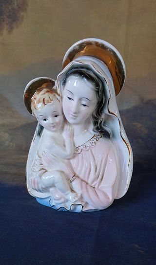Madonnina in porcellana con bambino