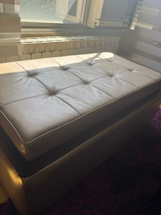 Muebles de salón oscuros