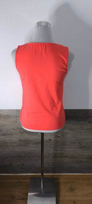 Camiseta coral tirantes con lacitos blancos