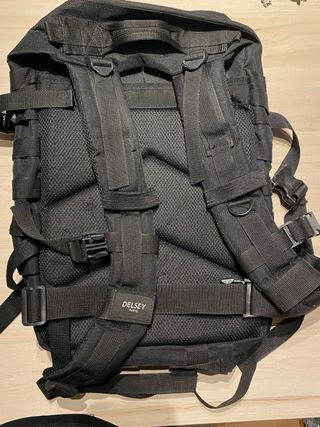 Mochila Delsey Paris Negra - Built for athletes