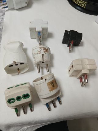 Adattatori elettrici varie misure
