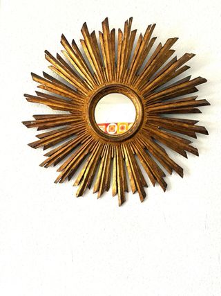 ESPEJO SOL MADERA DORADA.