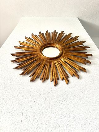 ESPEJO SOL MADERA DORADA.