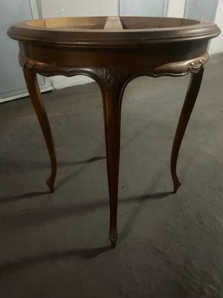 Mesa antigua de madera
