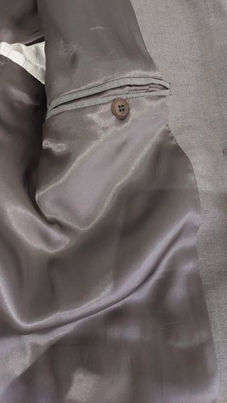 Traje de hombre gris