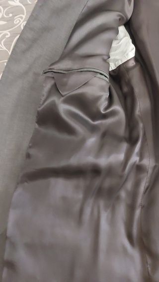 Traje de hombre gris