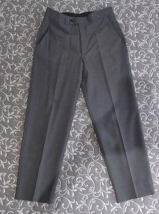Traje de hombre gris