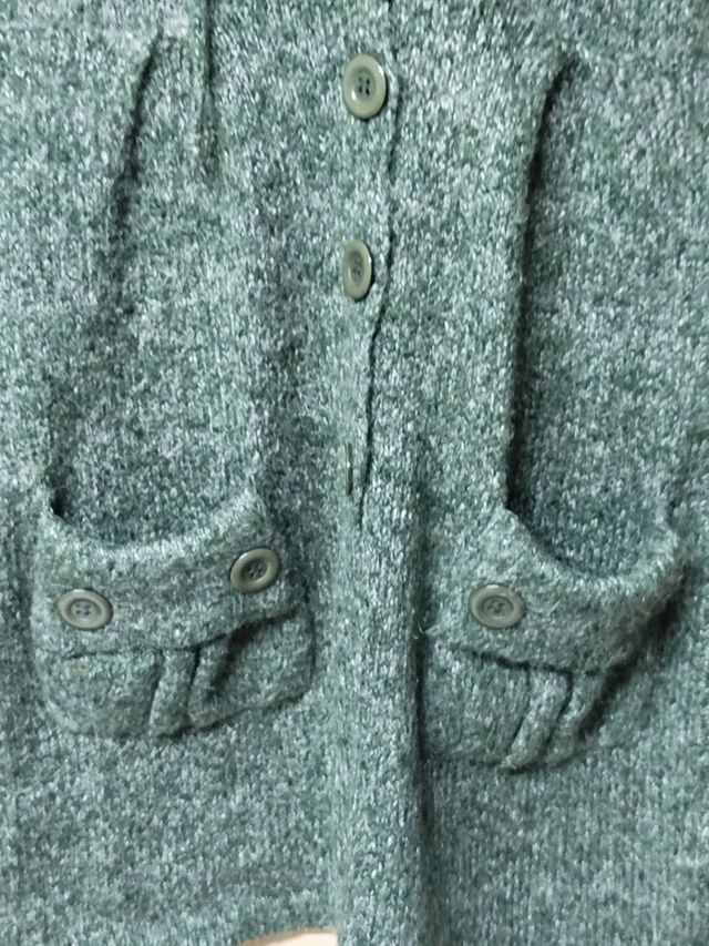 Gilet lungo J&C con cappuccio verde