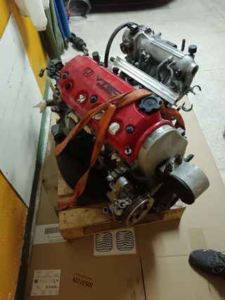 Motor Honda D16Z6