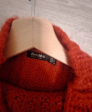 Jersey Bershka oversize rojo talla S