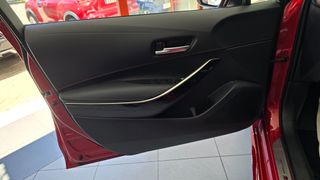 Toyota Corolla 2.0 180H GR-SPORT E-CVT