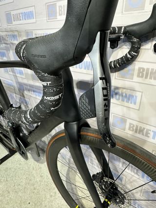 Pinarello Prince T700