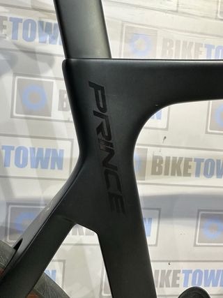 Pinarello Prince T700