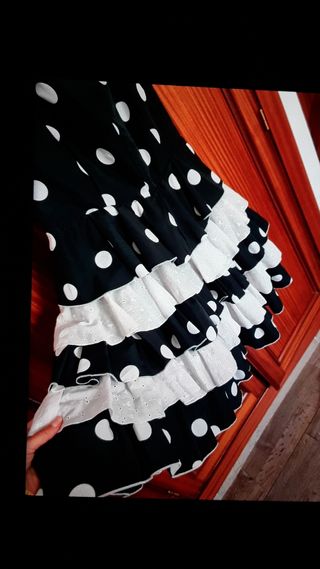 Falda y corpiño flamenca lunares